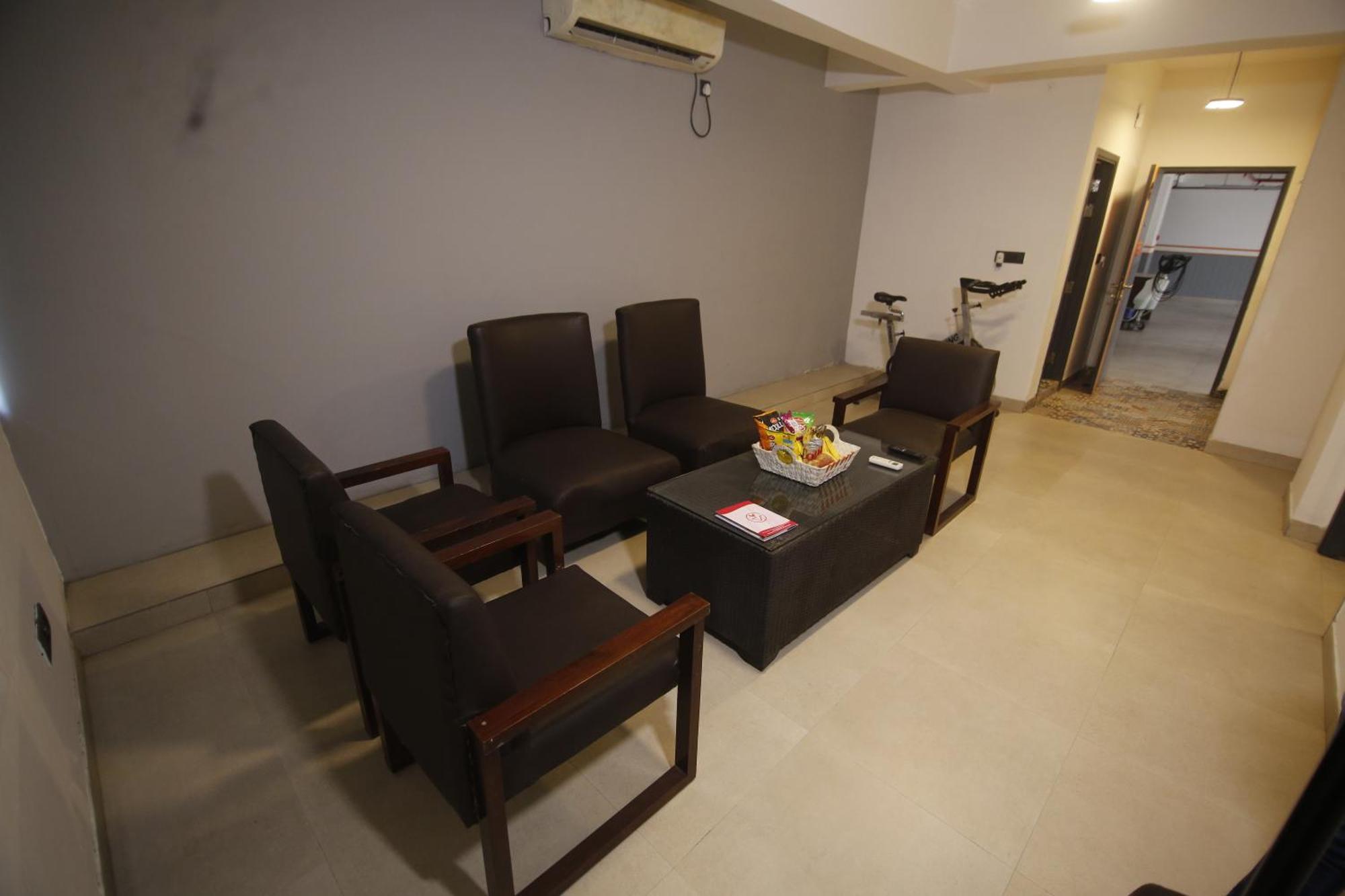 Virohaa Garden Hotel Ghaziabad Εξωτερικό φωτογραφία